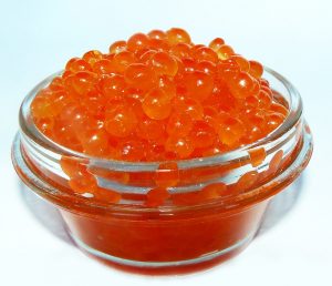 Как отличить искусственную икру от настоящей